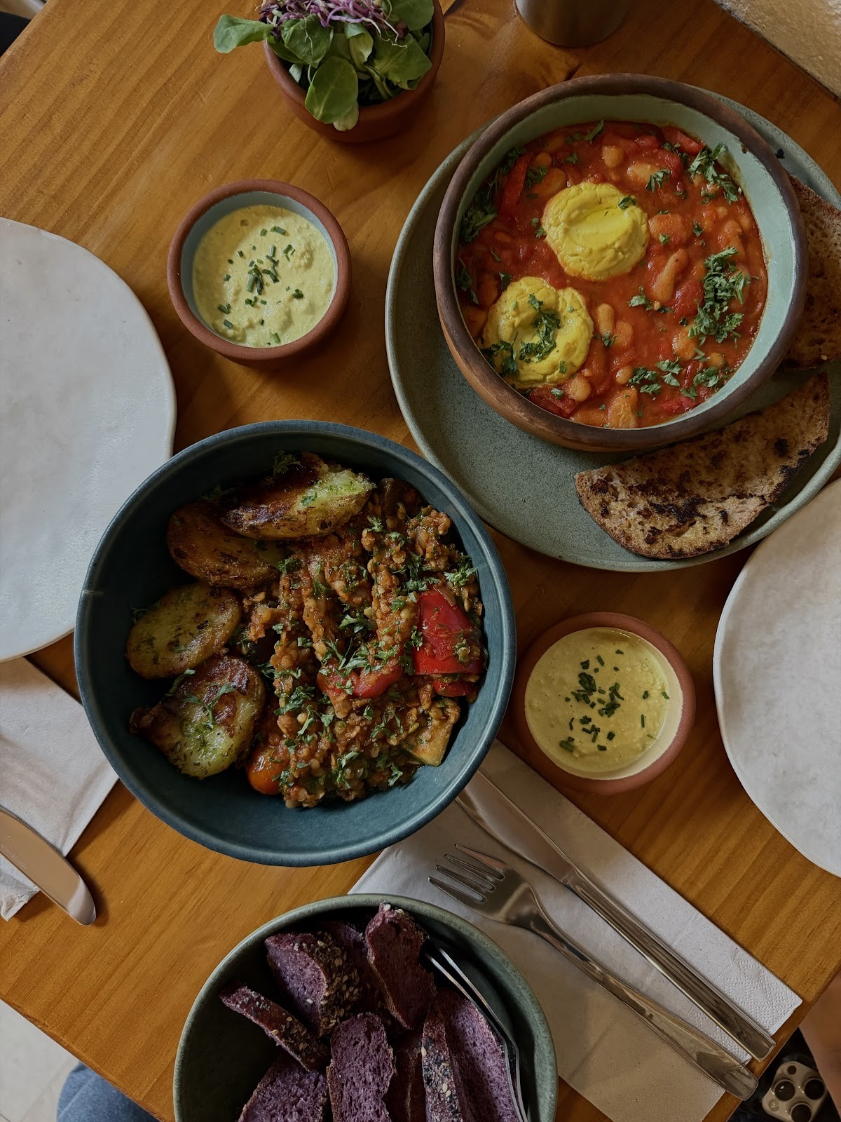 La Consciente Gracia. Healthy Brunch. Vegan. Gluten Free Bakery.: food & drinks