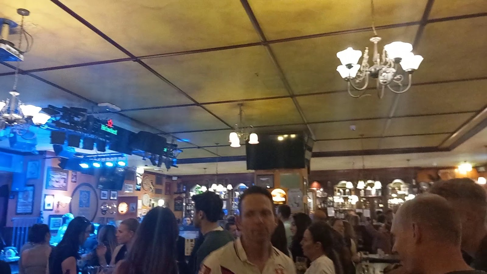 Kennedy's Bar and Restaurant: the place