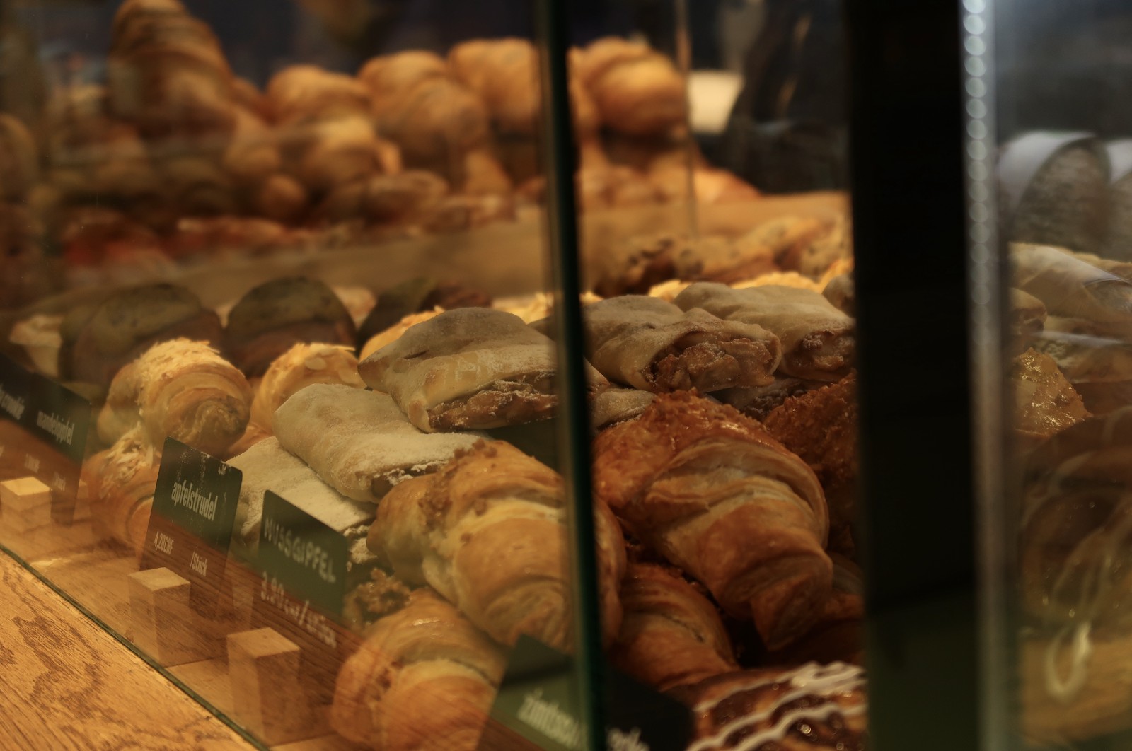 Bakery Bakery: food & drinks