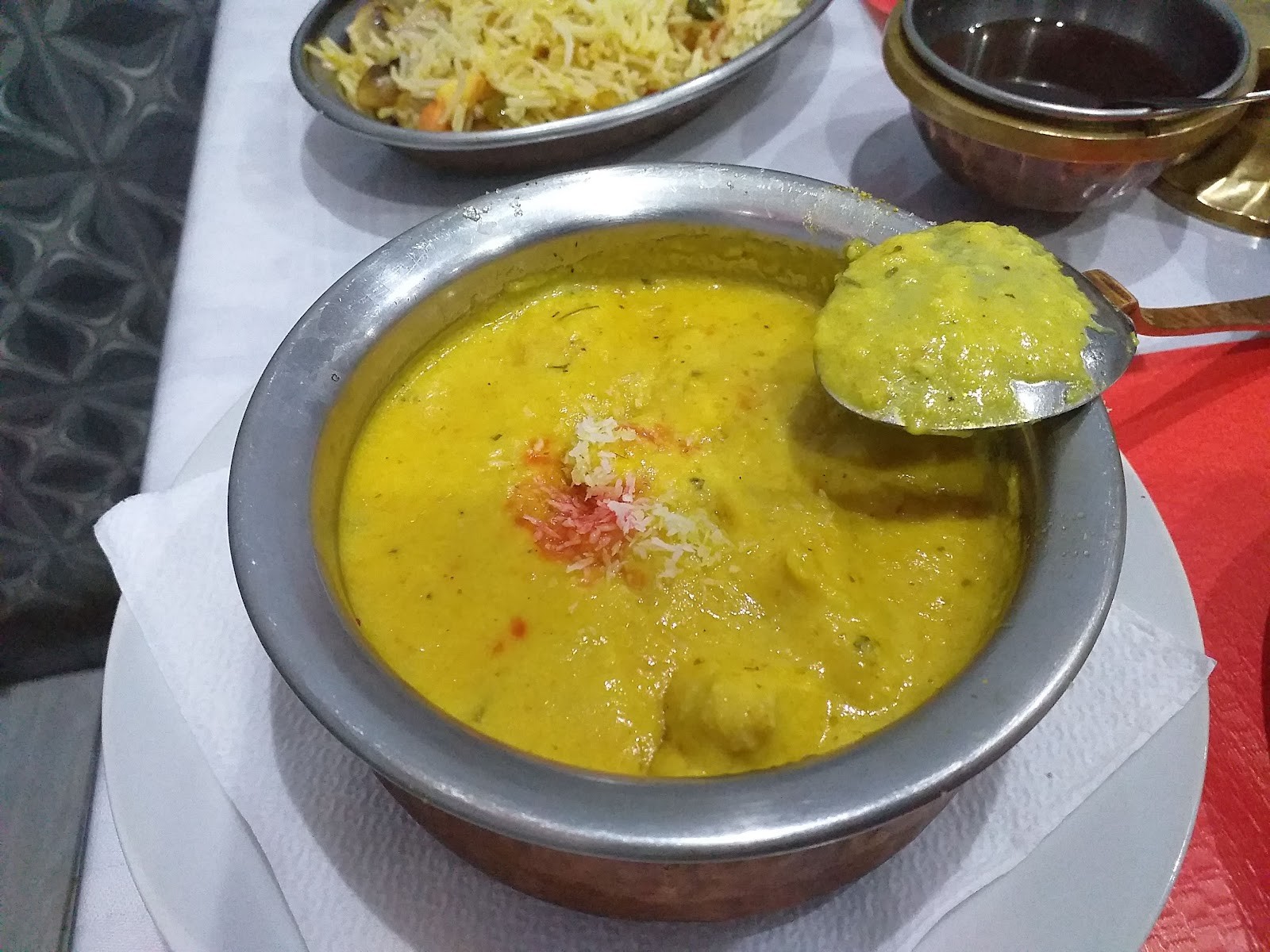 Restaurante Koh-i-noor India: food & drinks