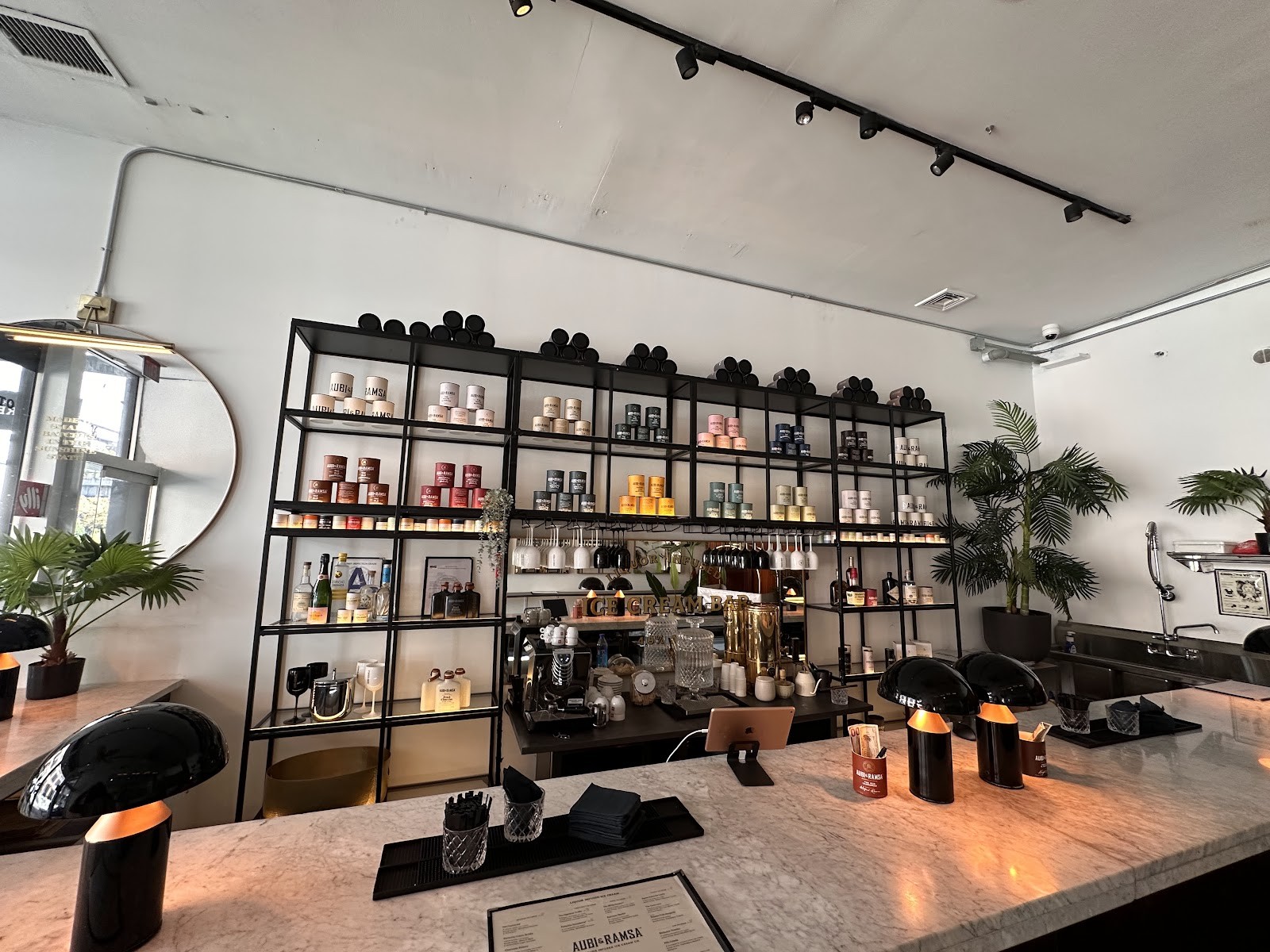 Aubi & Ramsa: the place