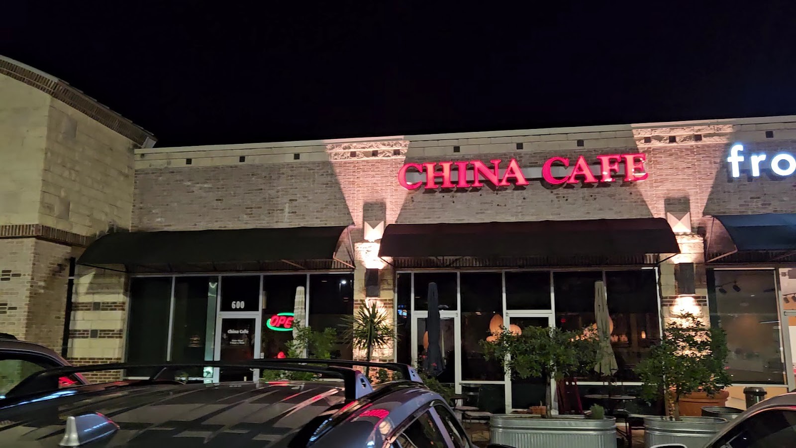 China Cafe Lakeline: the place