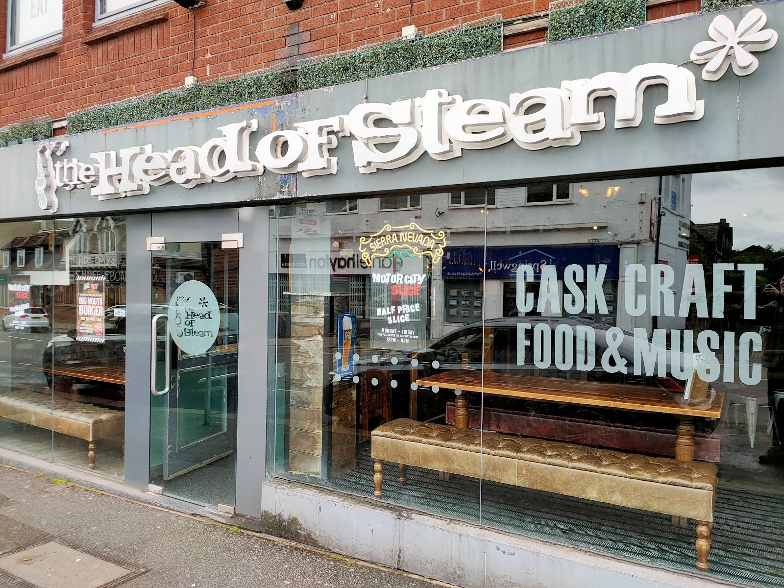 The Head of Steam Headingley: the place