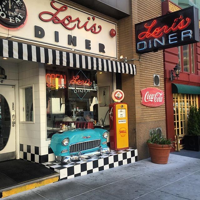 Lori's Diner: the place