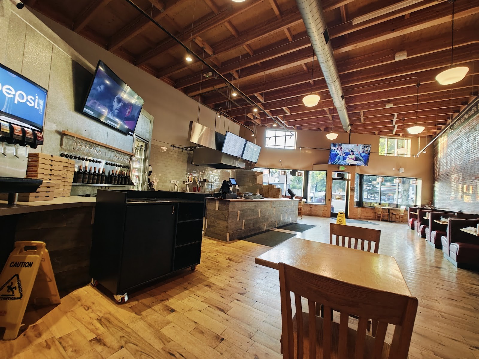 Fusion Indian Cuisine & Curry Pizza: the place