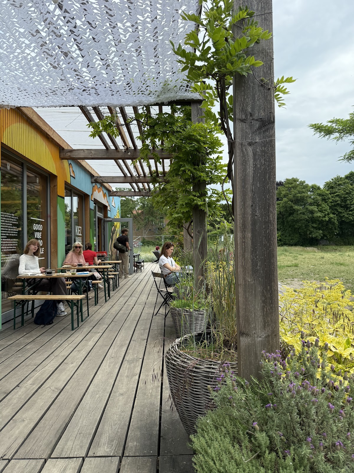 Kiez Kaffee Kraft: the place