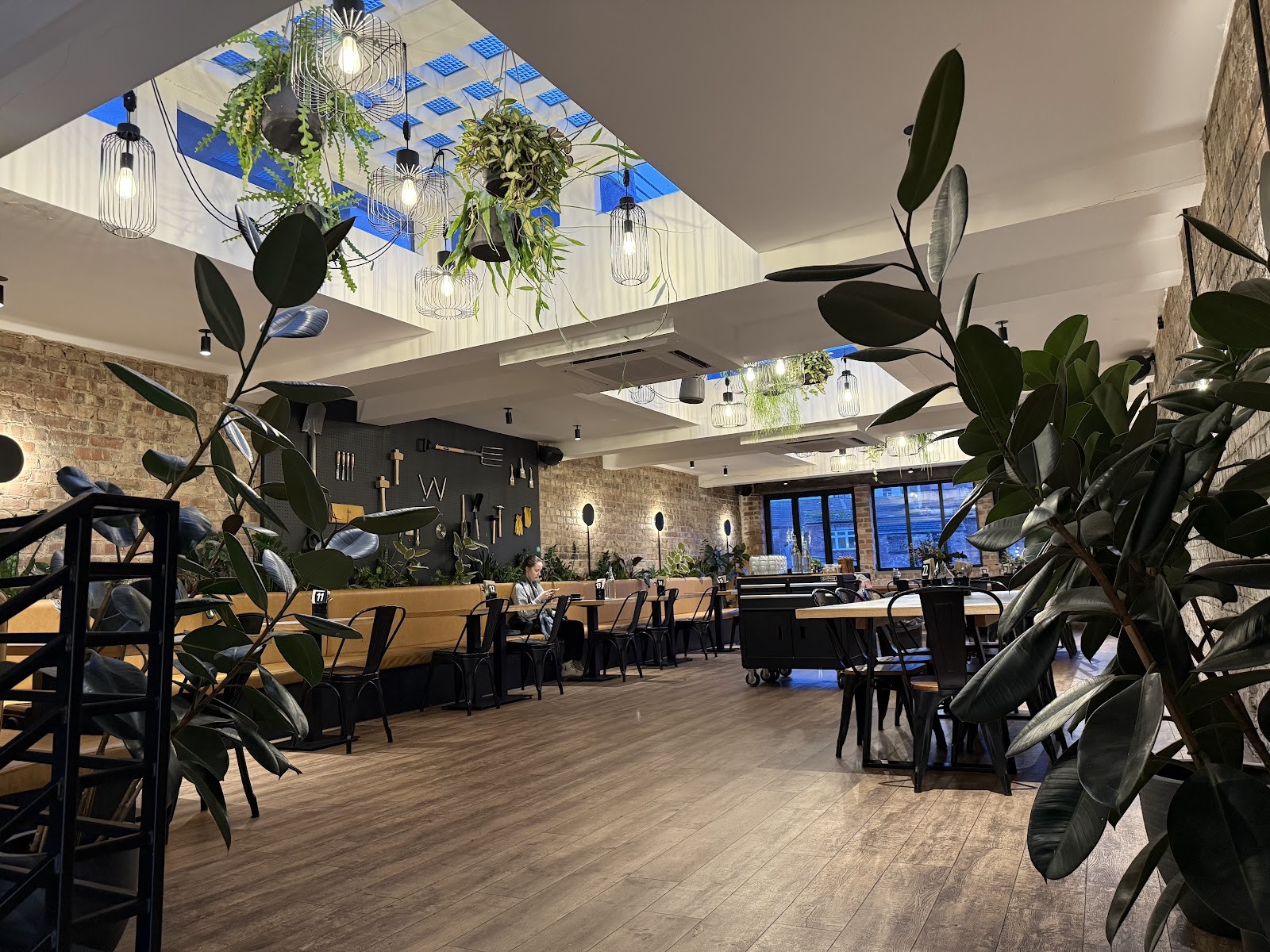 Hardware Coffee + Kitchen: the place
