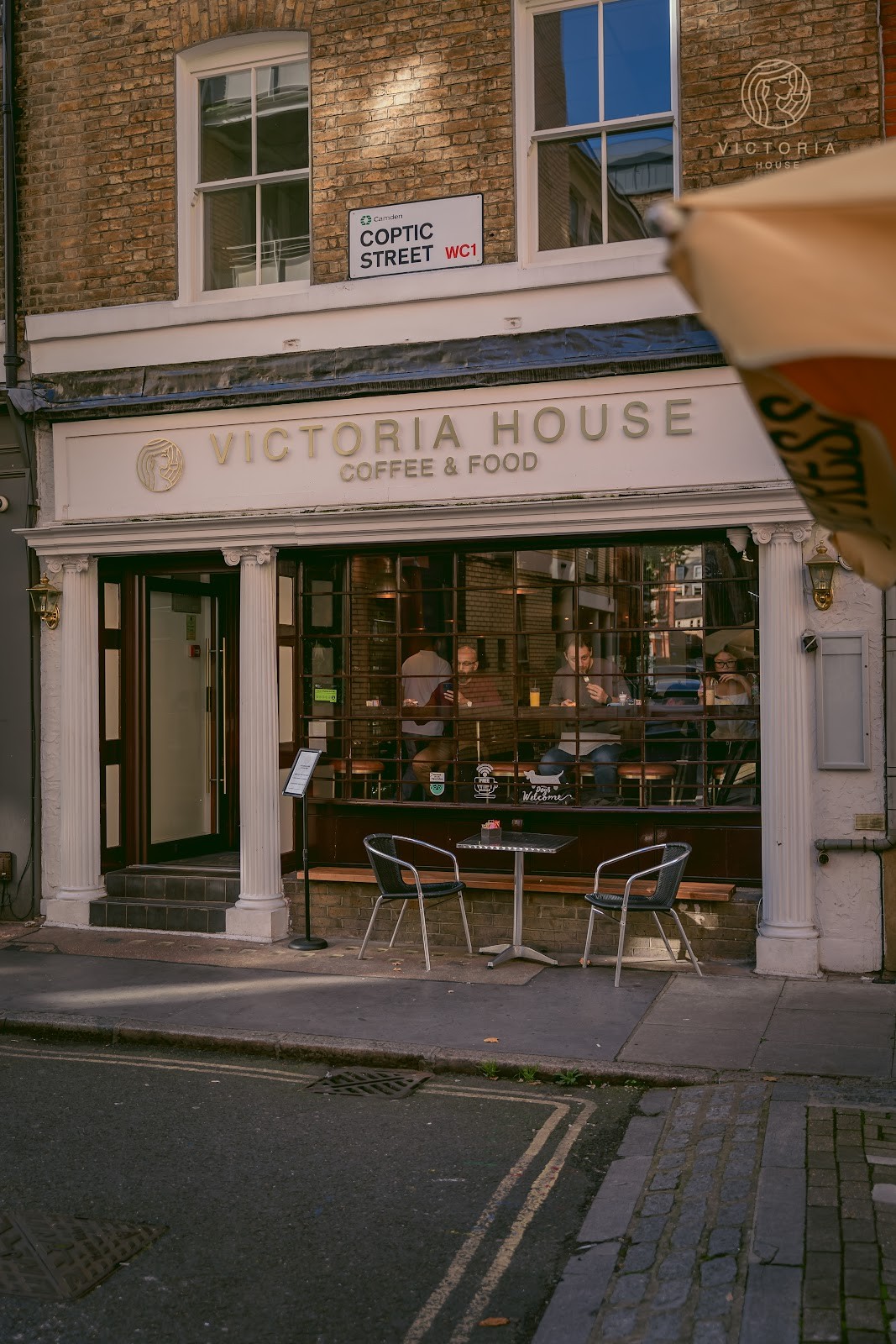 Victoria House: the place