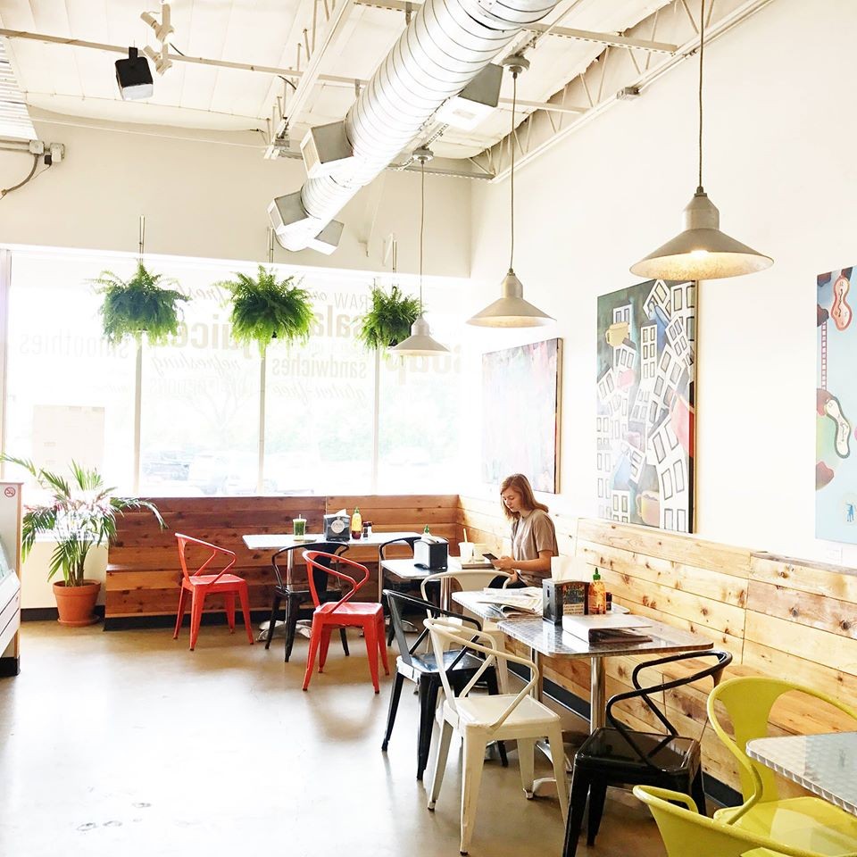 Soup Peddler Real Food & Juice Bar: the place
