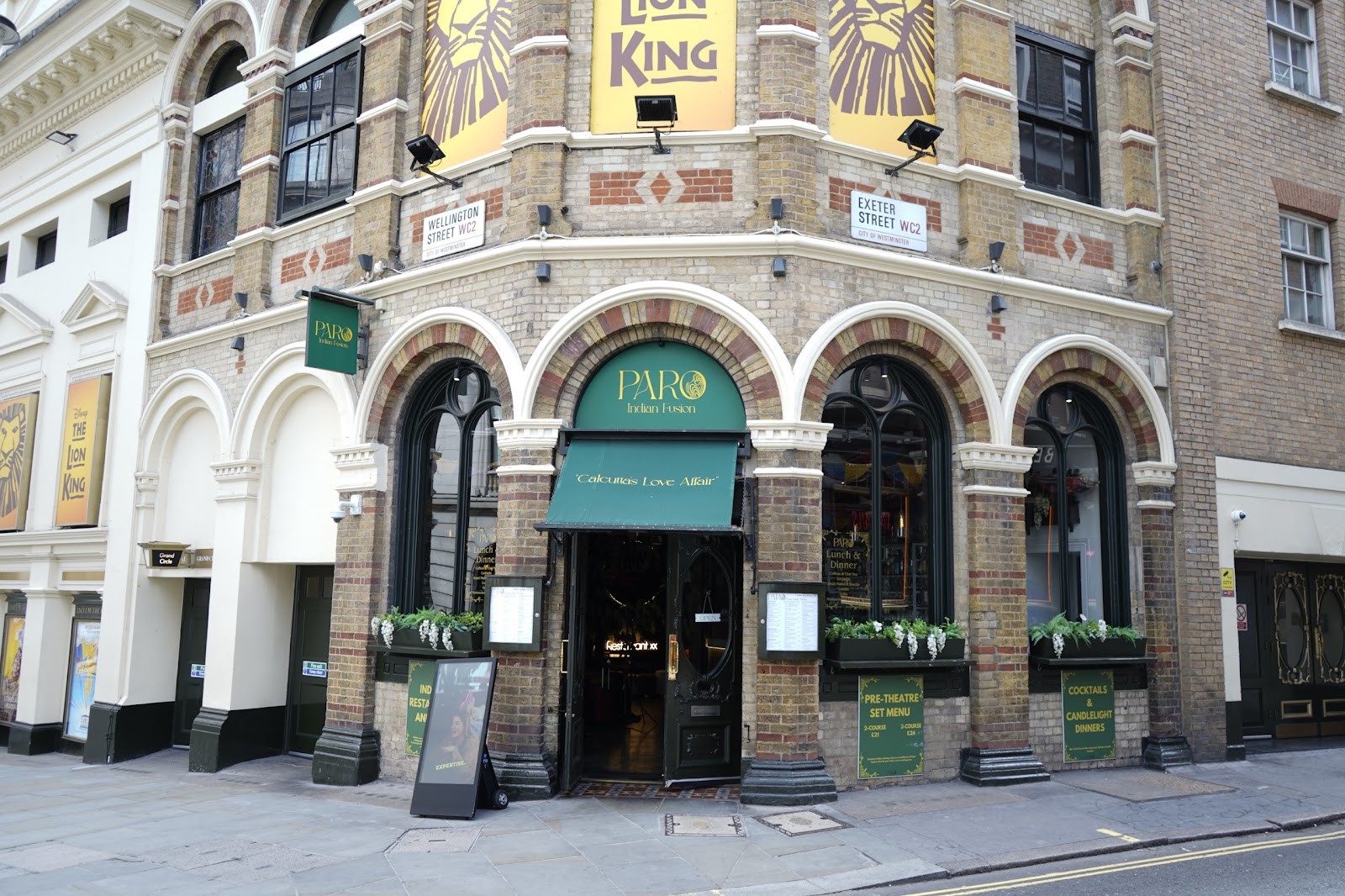 Paro - Covent Garden & Strand: the place