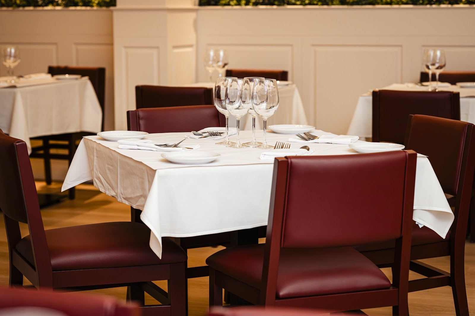 Portovino Decarie - Restaurant Italien: the place