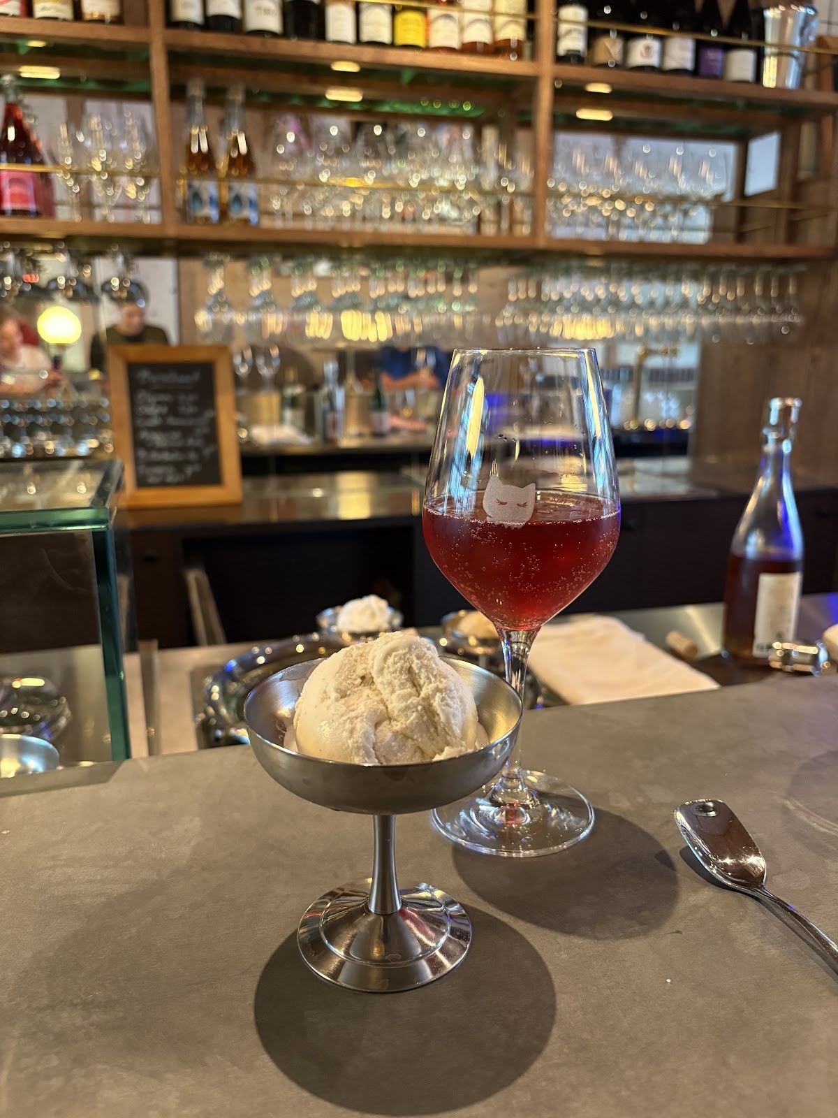 De Boule De Boule: food & drinks