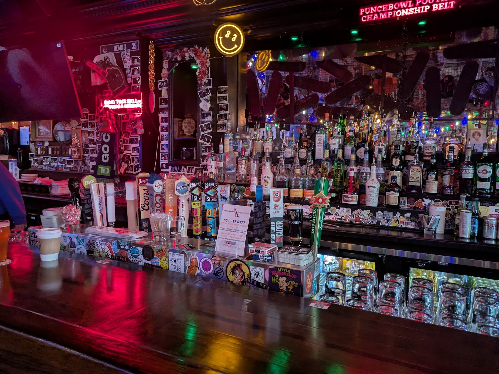Leopold's Tavern Vancouver: the place