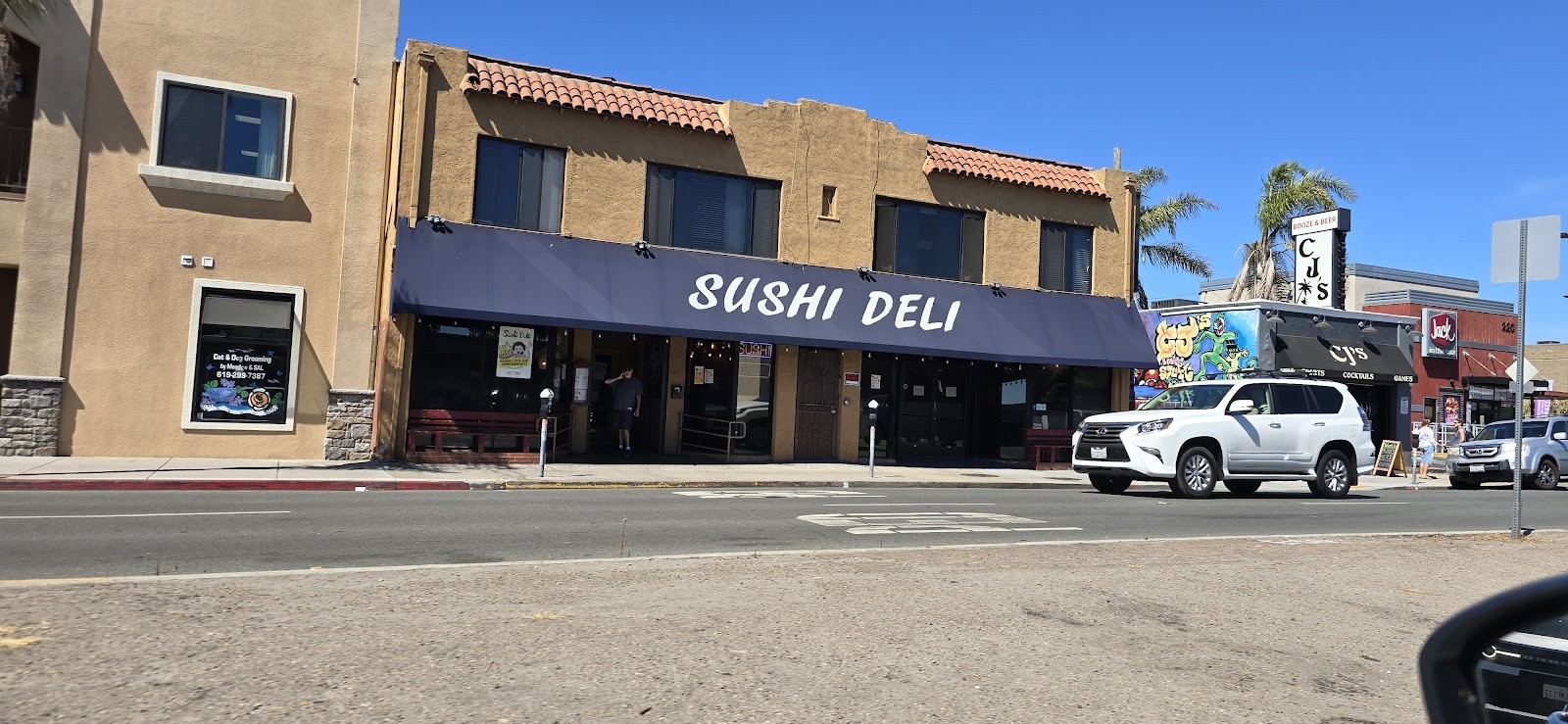 Sushi Deli 1: the place