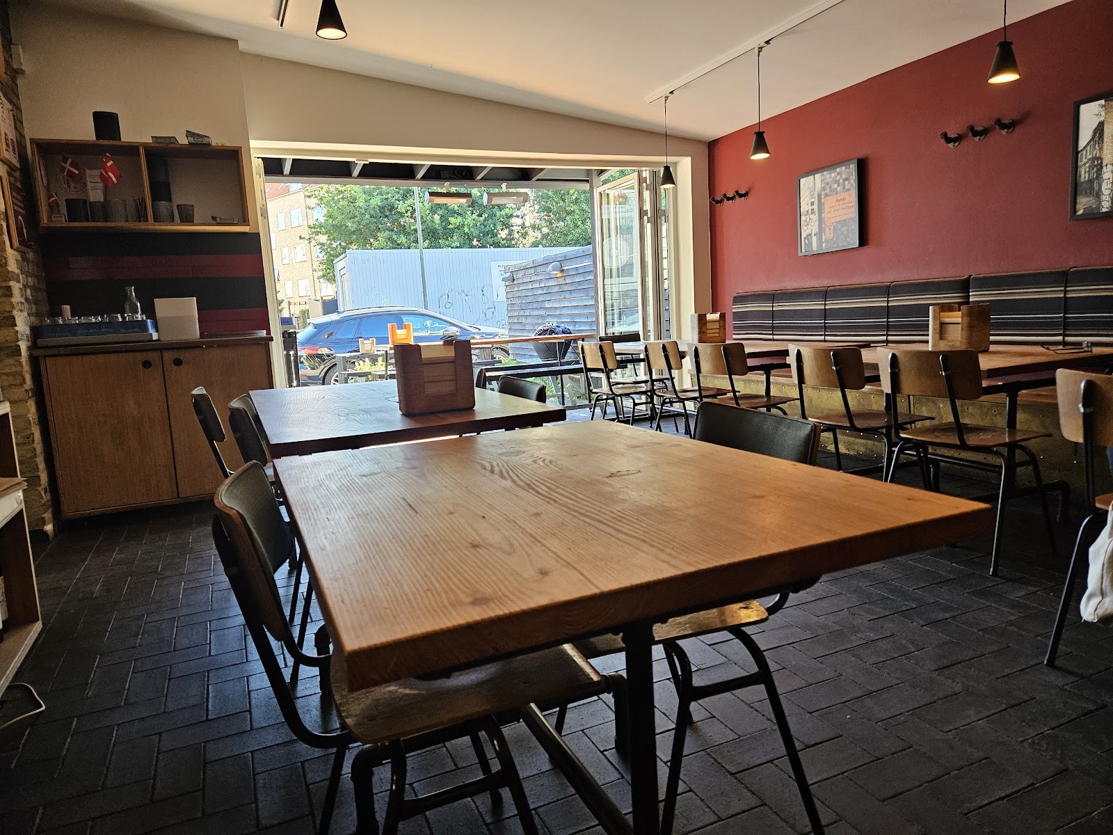 Behov: the place