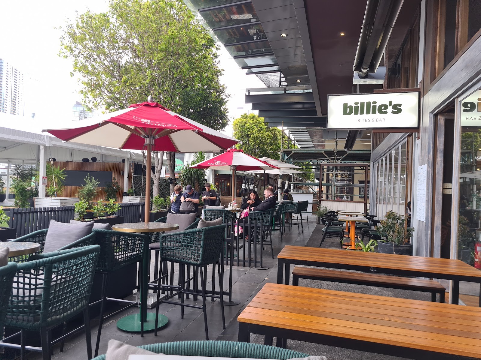 Billie's Bites & Bar: the place