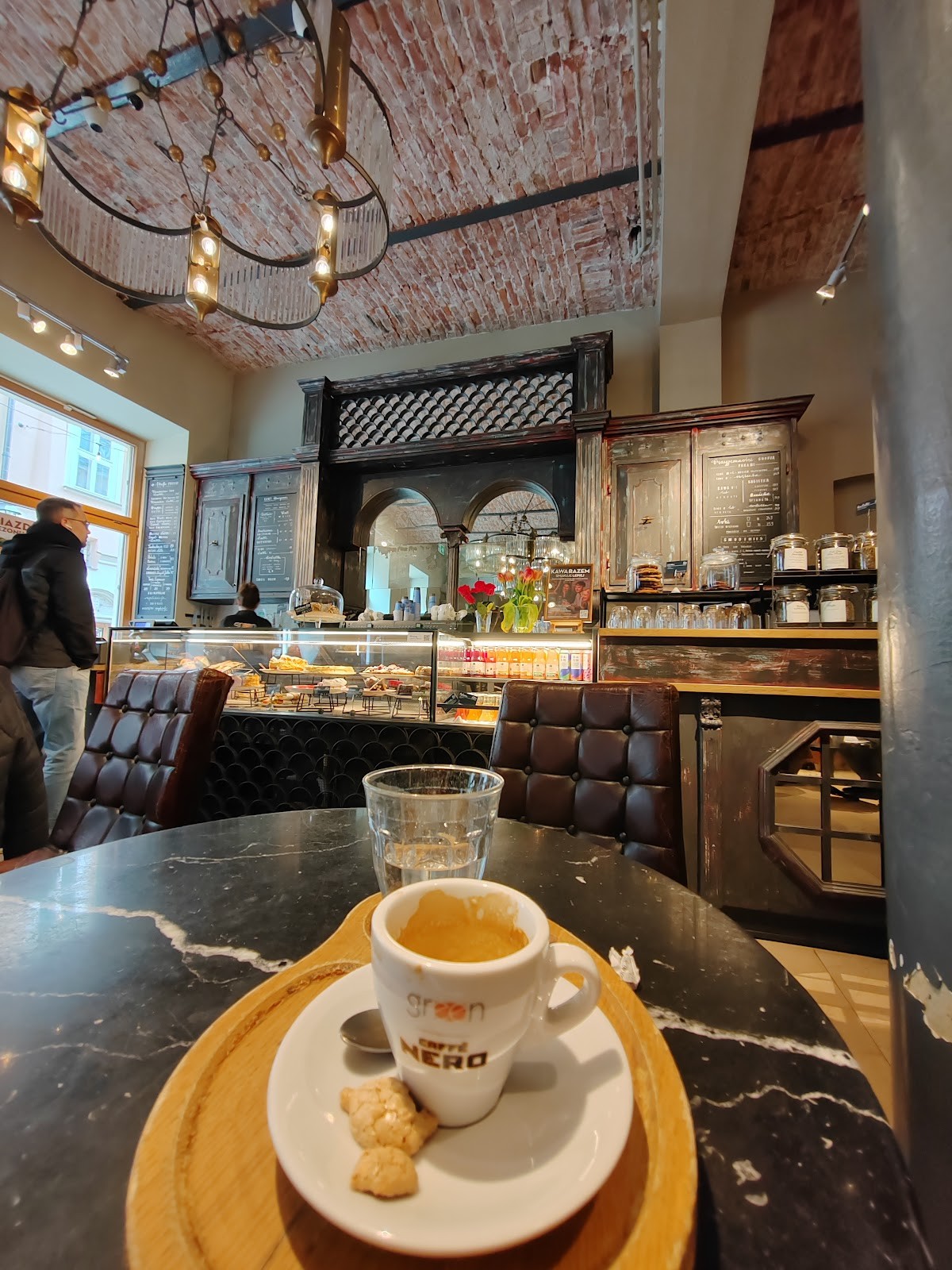 Green Caffè Nero: the place
