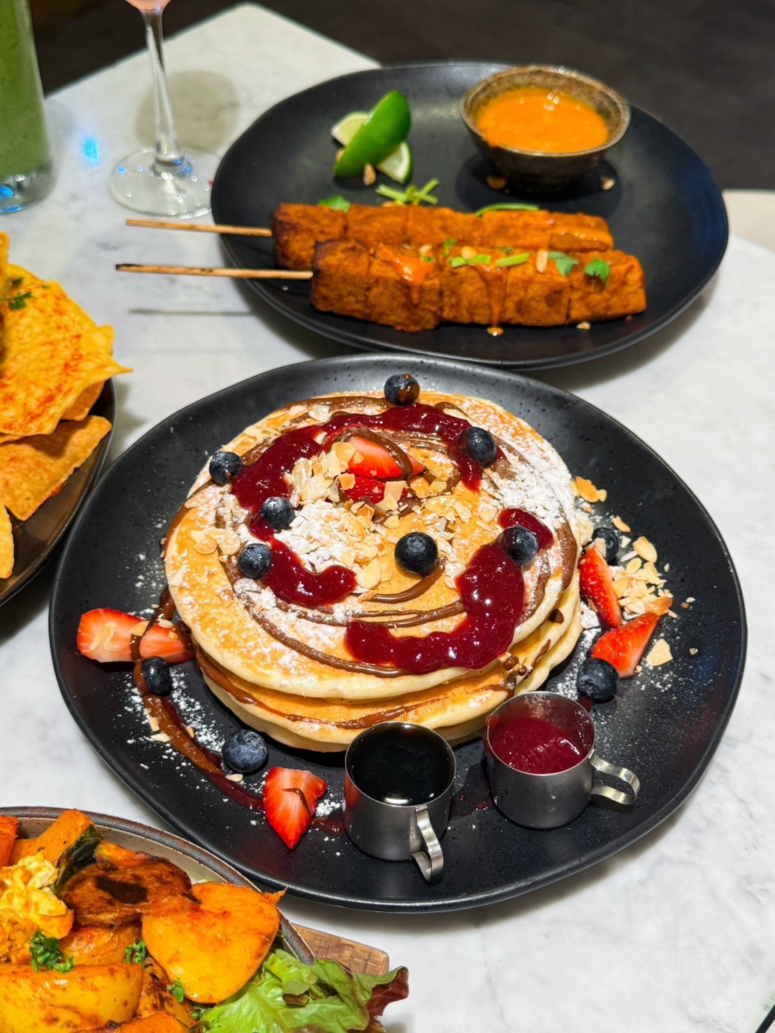 Herbivore 信義A4店: food & drinks