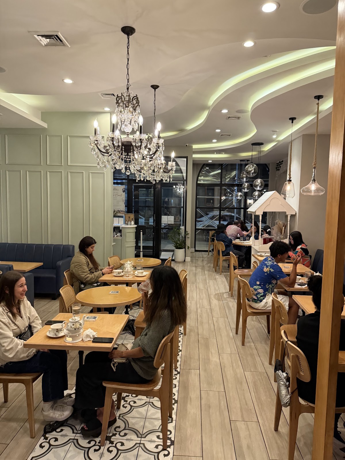 Prince Tea House: the place