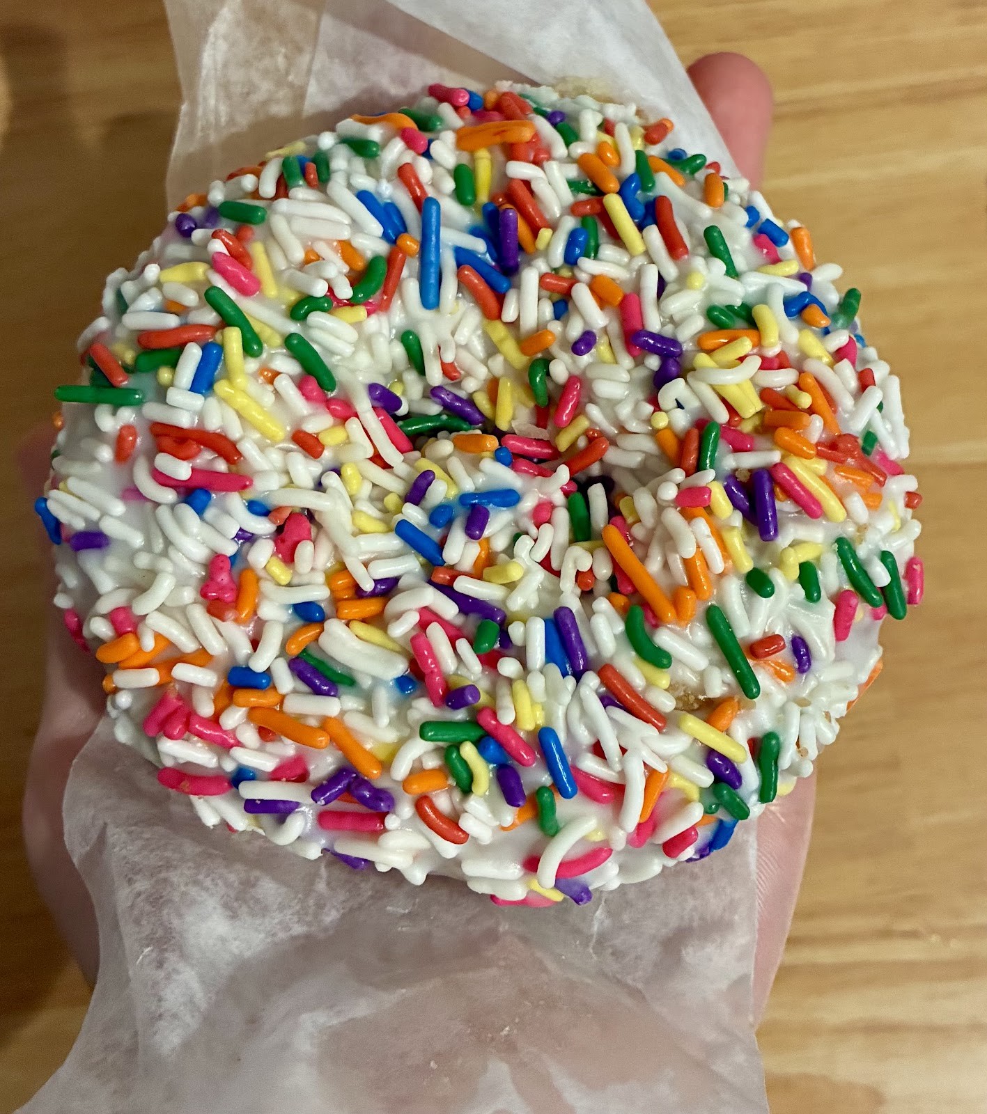 Beacon Doughnuts: food & drinks