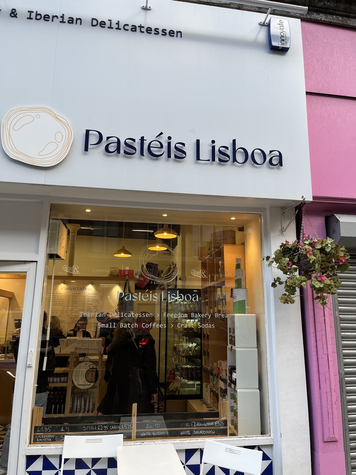Pastéis Lisboa: the place