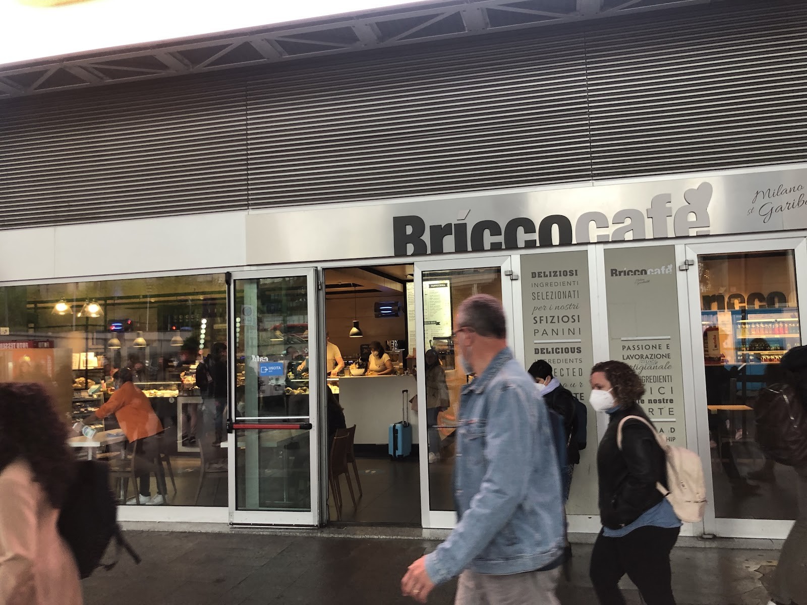 Bricco Café: the place
