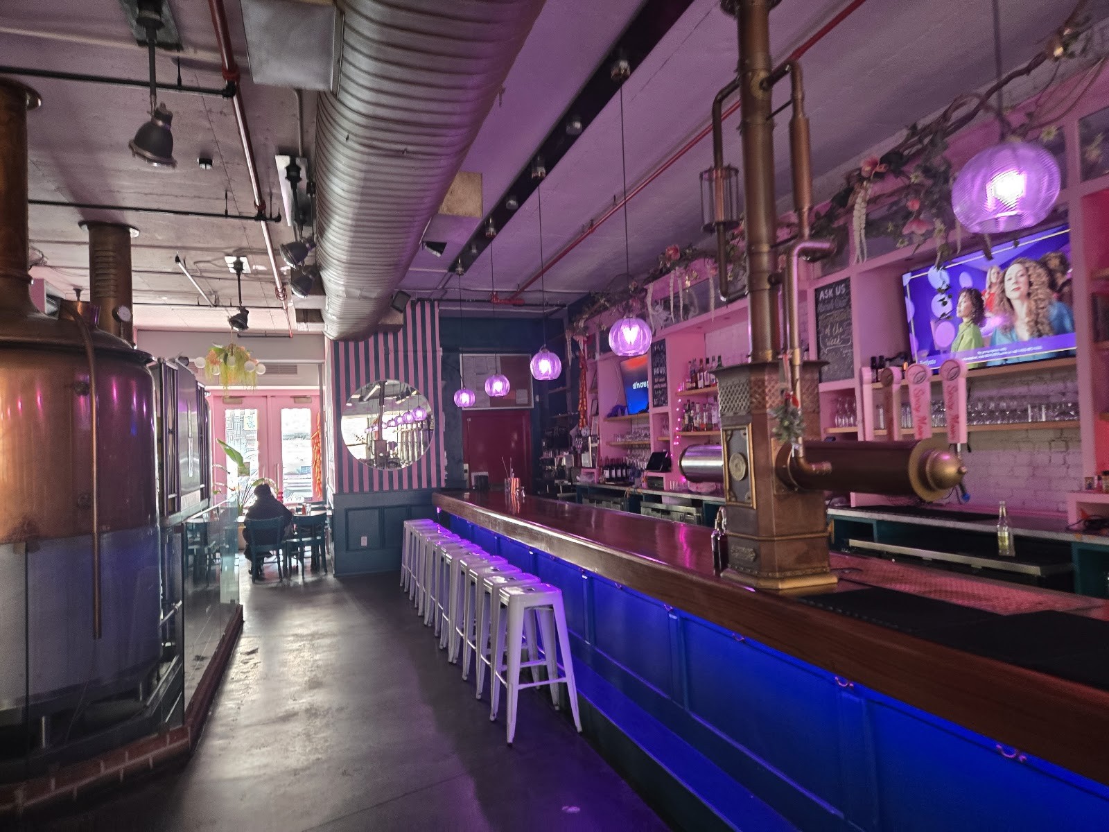 Spicy Moon Bowery: the place