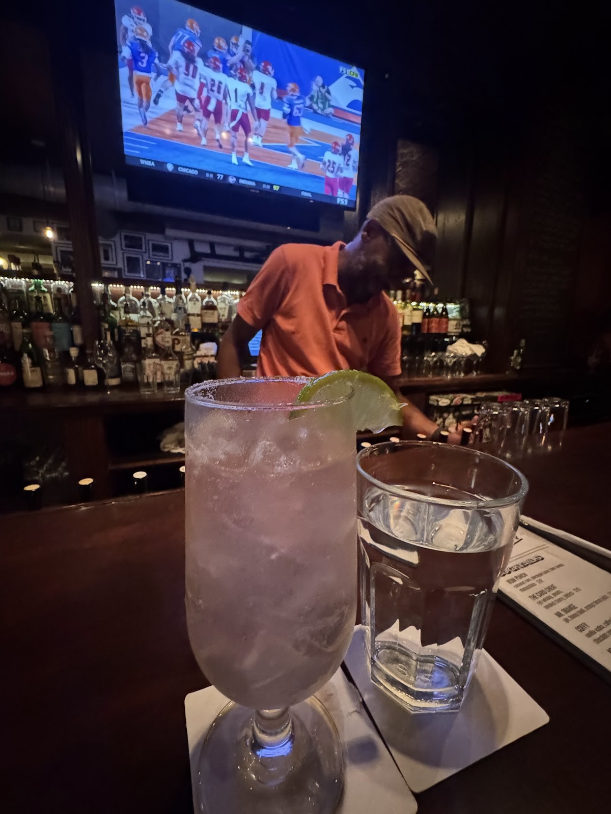 Local 44 Restaurant & Bar: the place