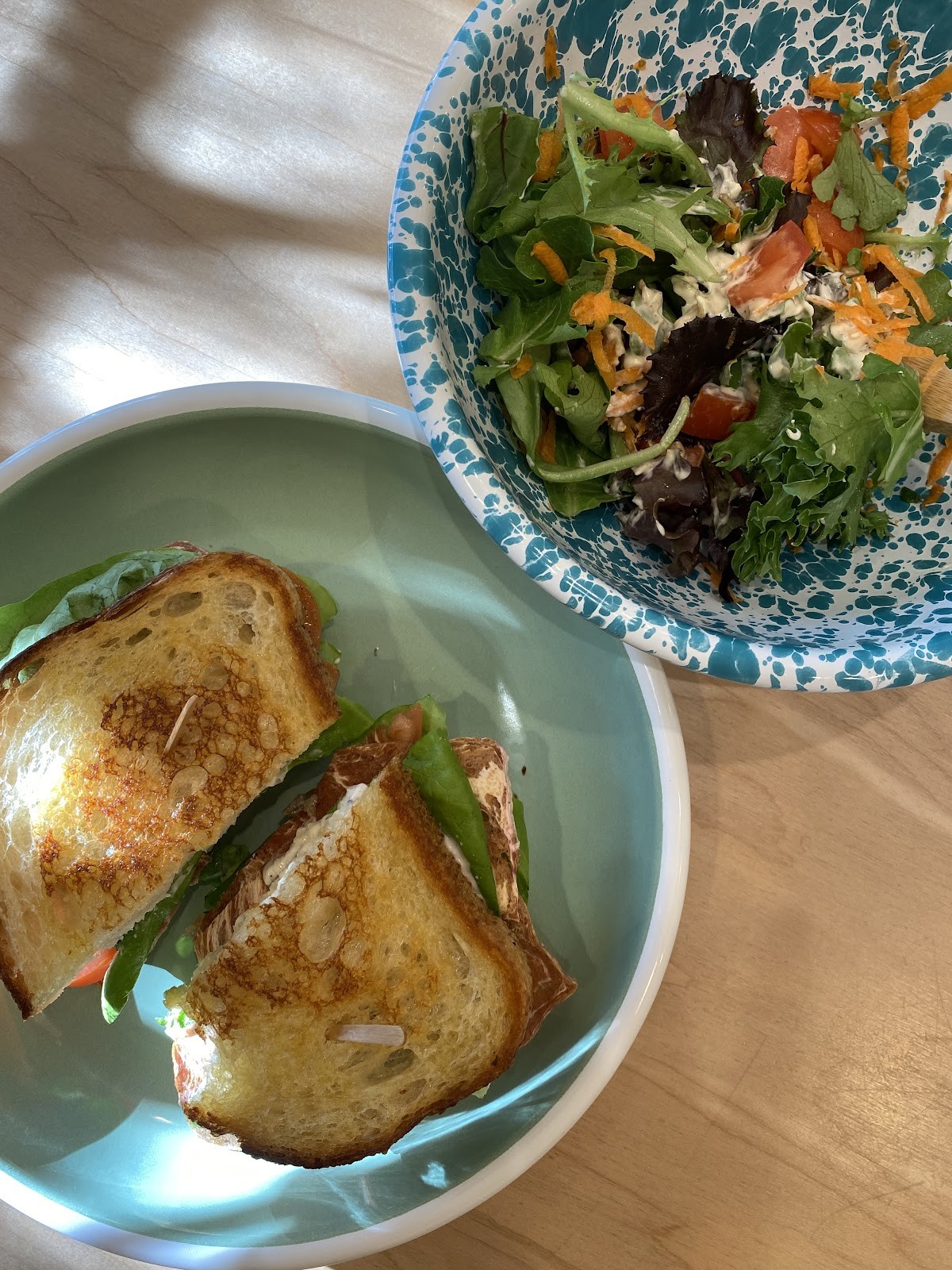 Cozo Grill: food & drinks