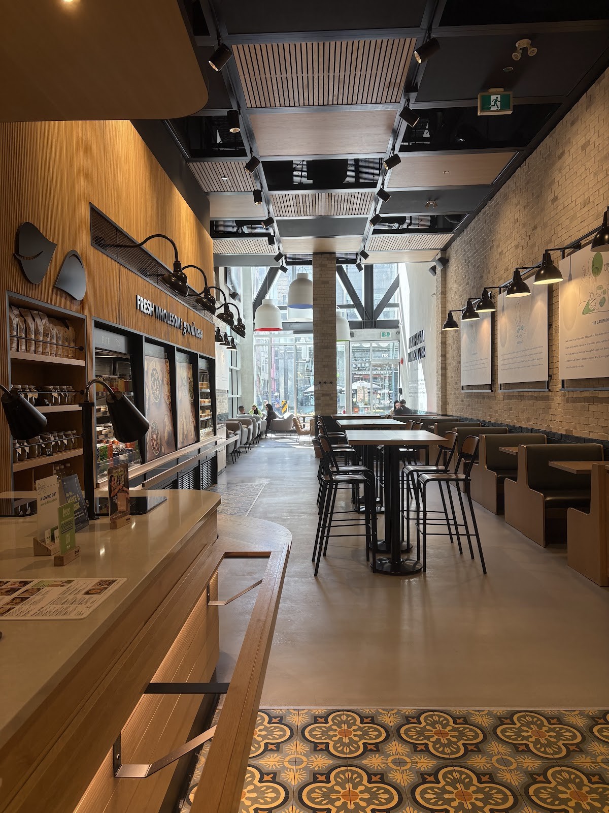 ZAATAR W ZEIT: the place