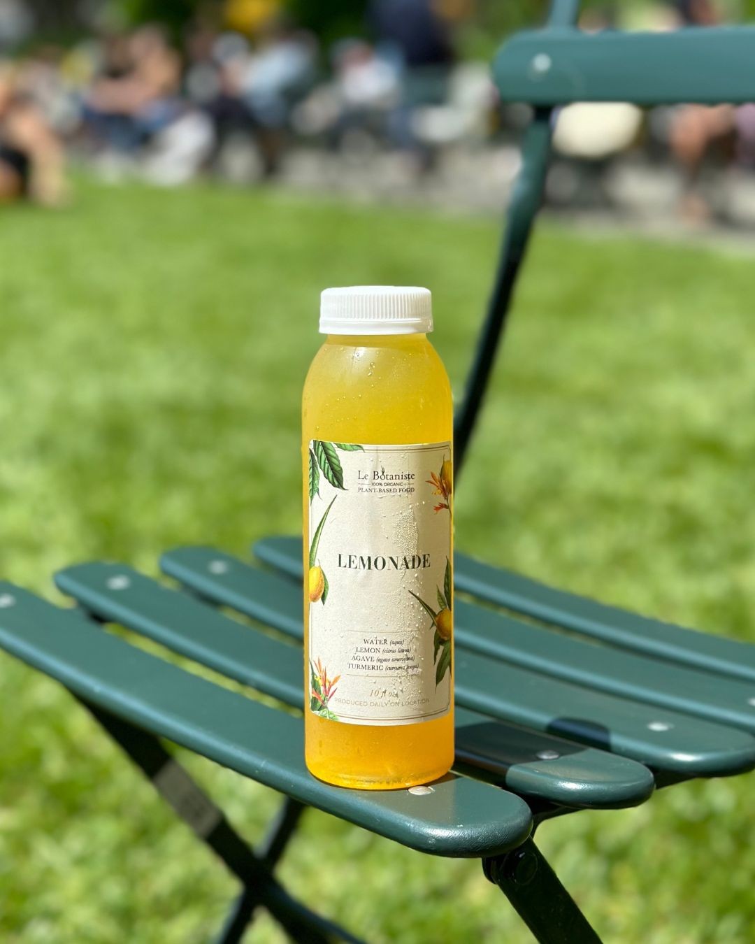 Le Botaniste: food & drinks