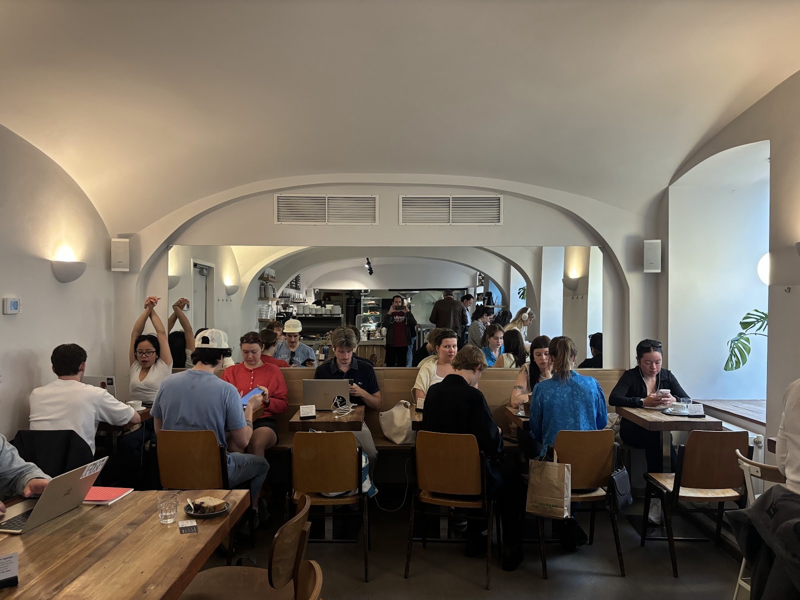 Jonas Reindl Coffee Roasters: the place
