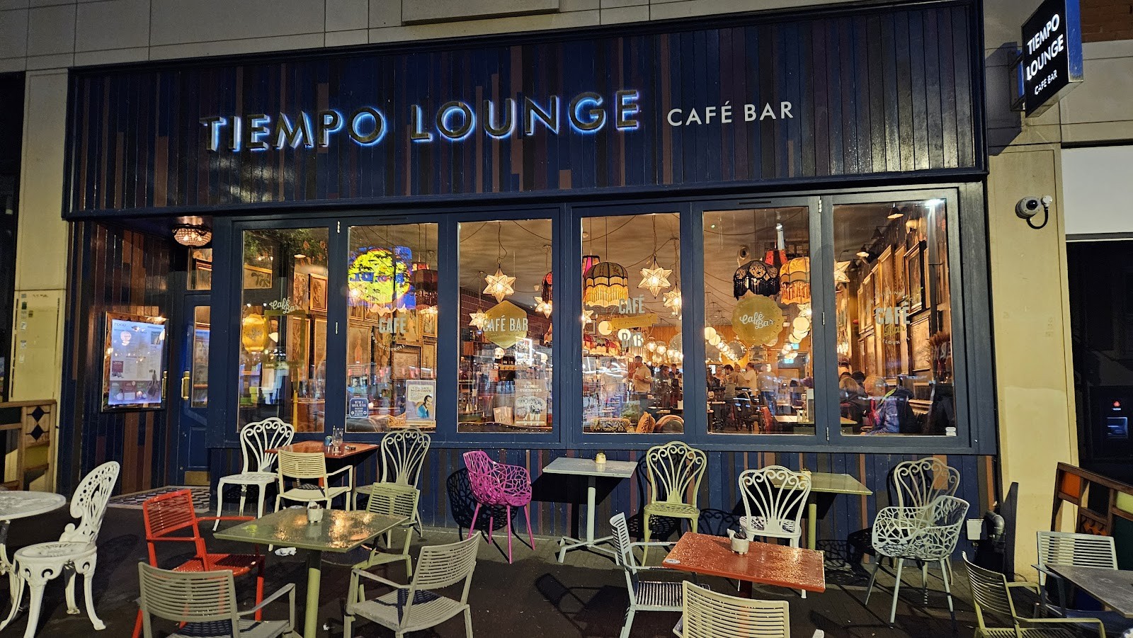 Tiempo Lounge: the place