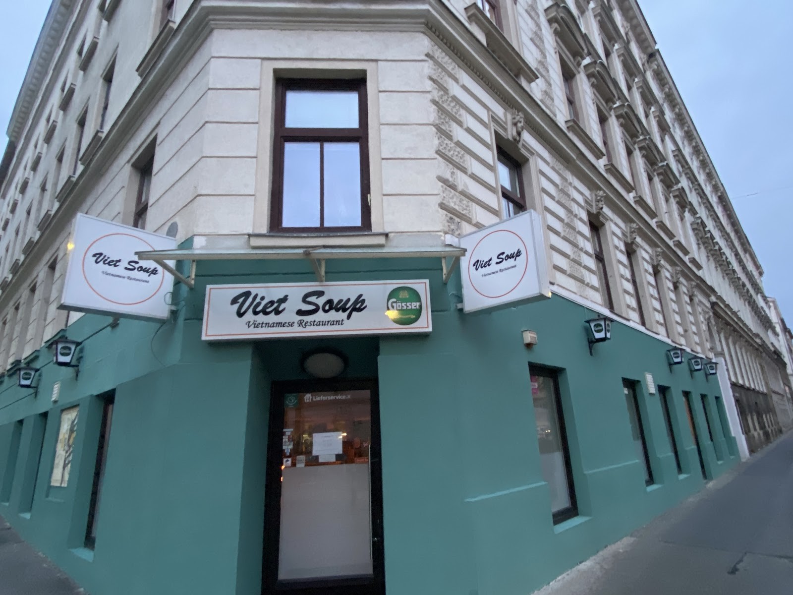 Viet Soup Restaurant: the place