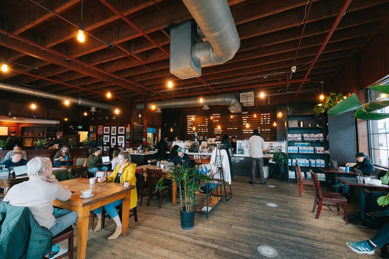 Zoka Coffee Roaster & Tea Company: photo 4
