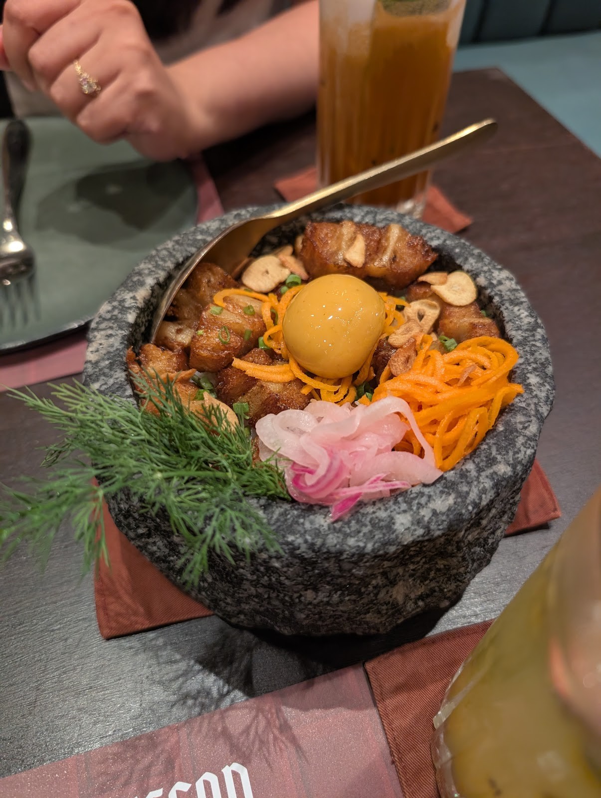 Vegan Pranakhon- Khaosan Road วีแกนพระนคร- ถนนข้าวสาร: food & drinks
