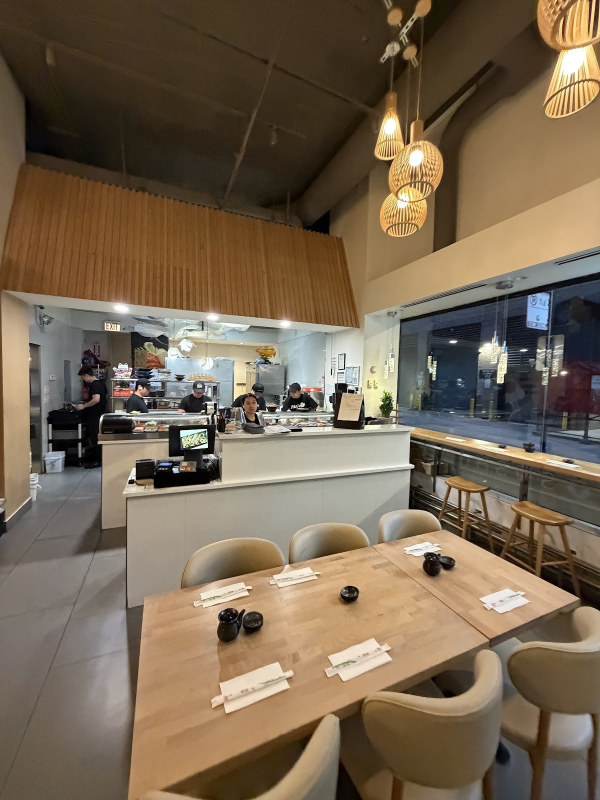 Ryo Sushi: the place