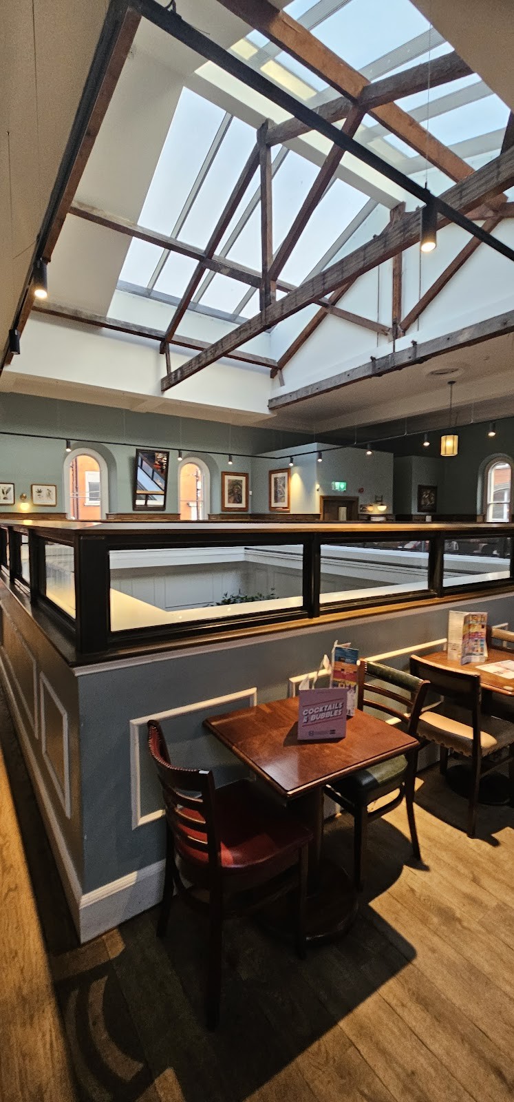 The Silver Penny - JD Wetherspoon: the place