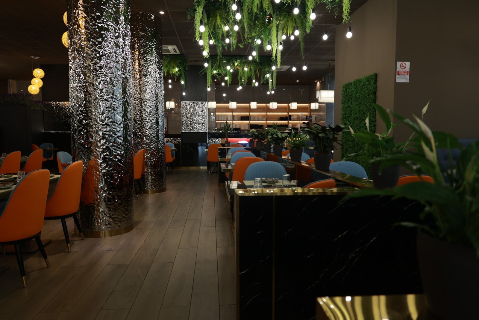 Ristorante Sushi Zhou: the place
