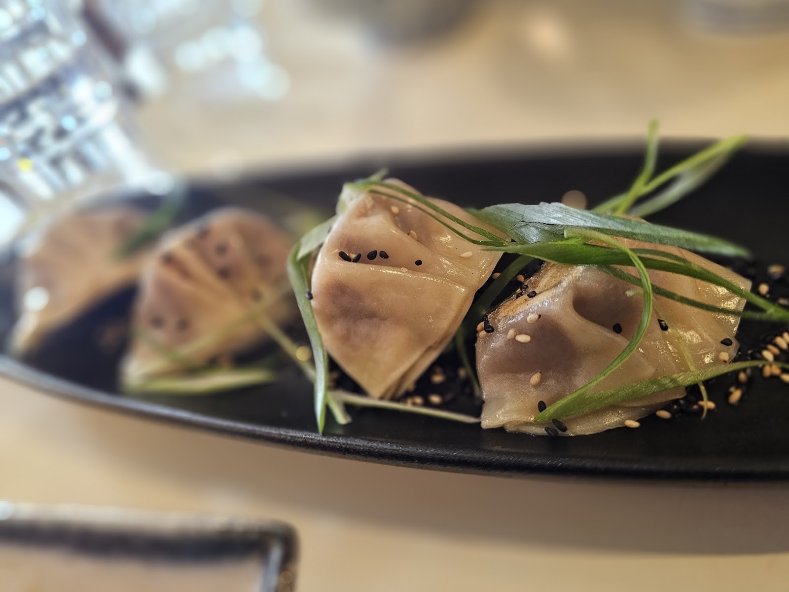 Veganees | Vegan Aziatisch Streetfood Restaurant: food & drinks