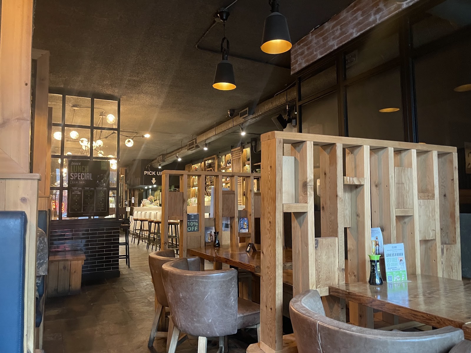 Kibo Sushi House - Annex: the place