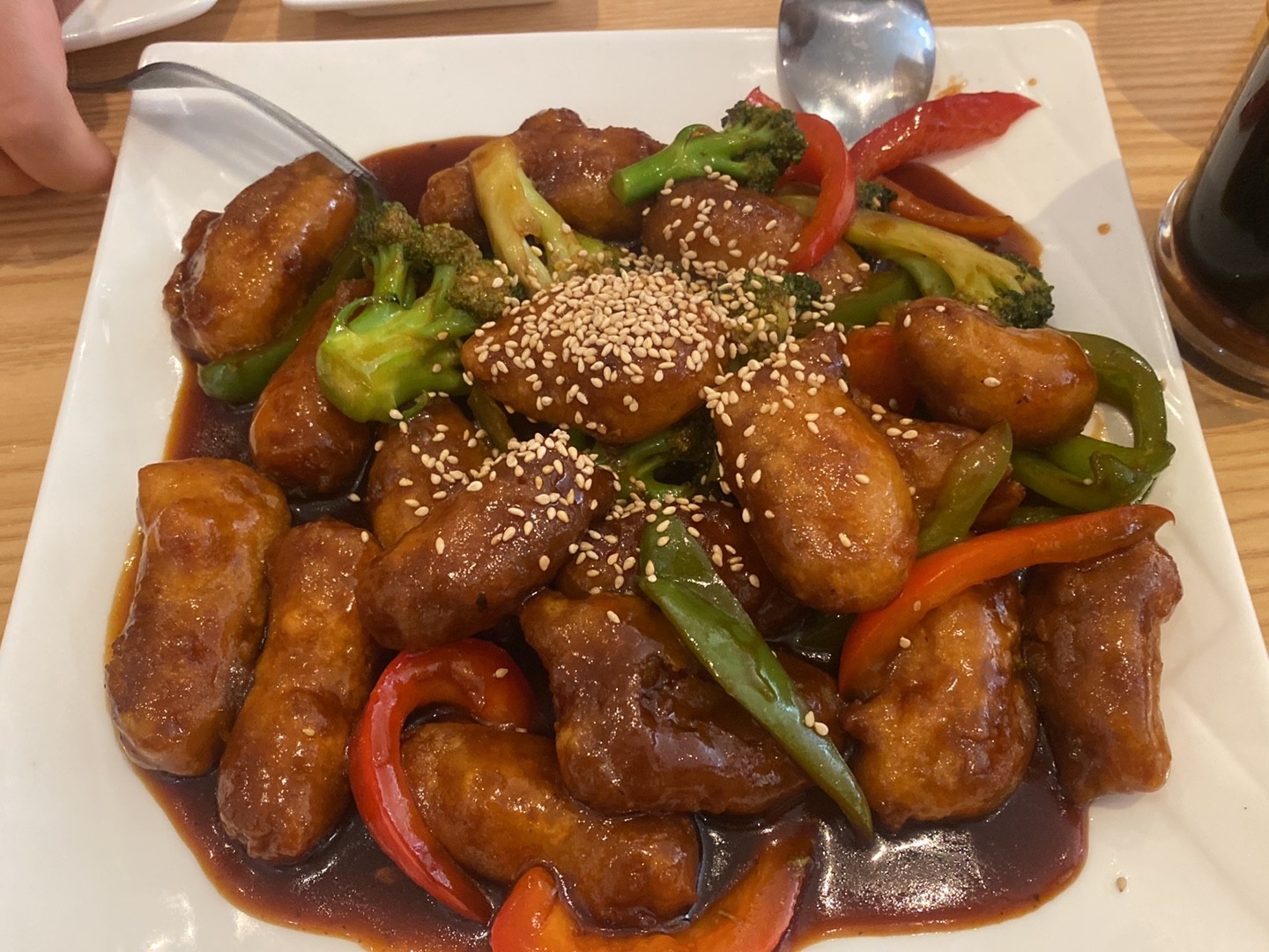 Tenon Vegan Sushi: food & drinks