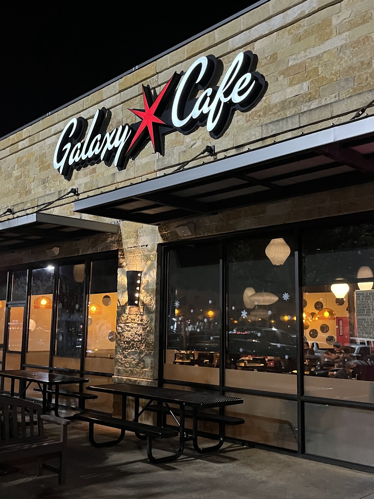 Galaxy Cafe: the place
