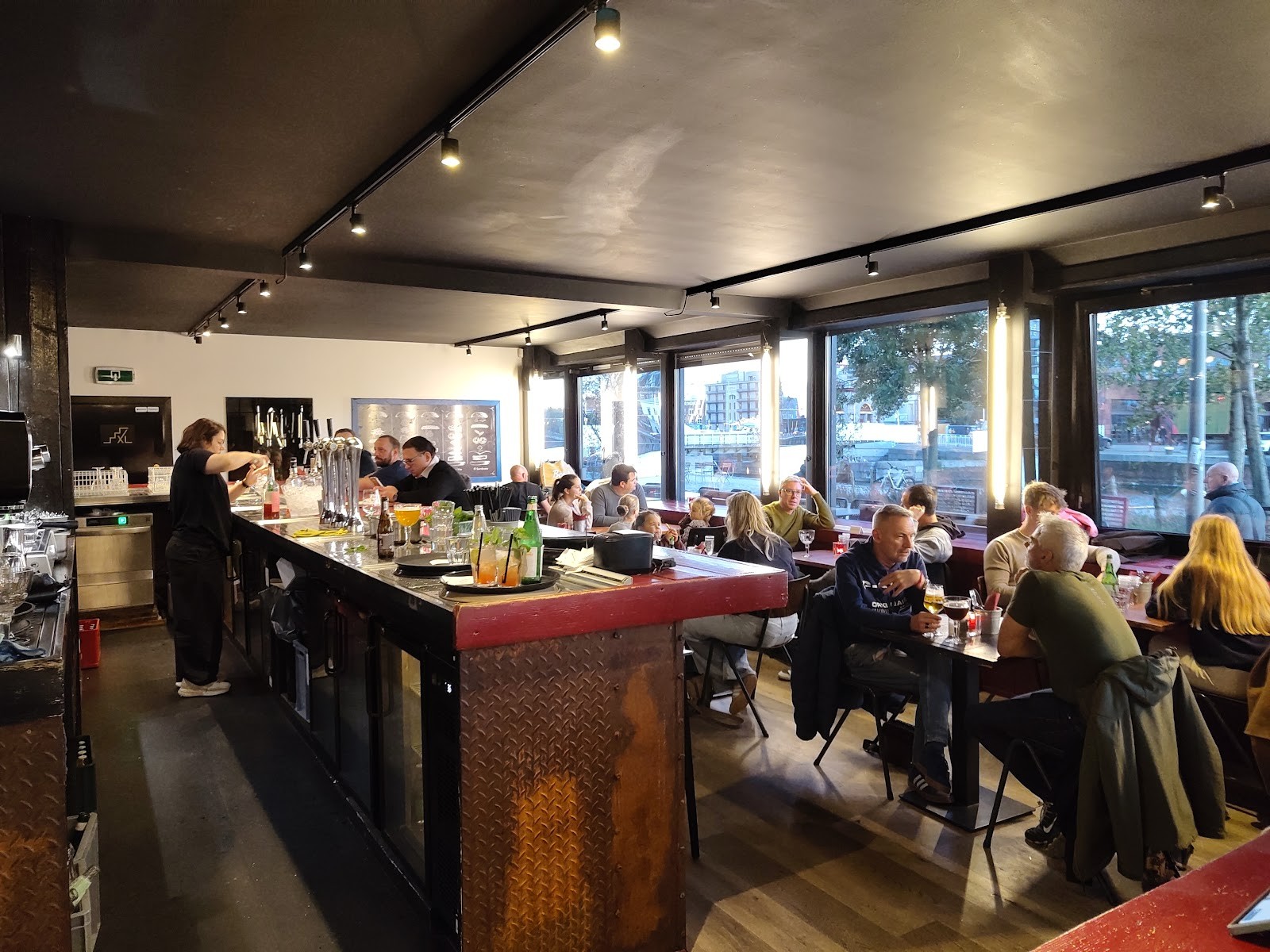 De Burgerij: the place