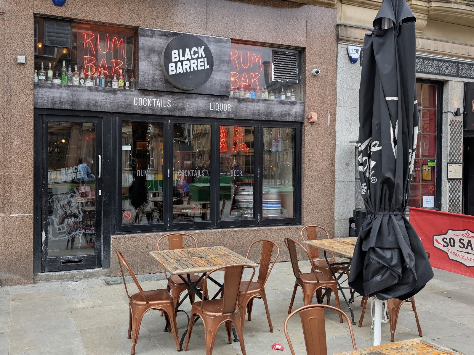 Black Barrel: the place