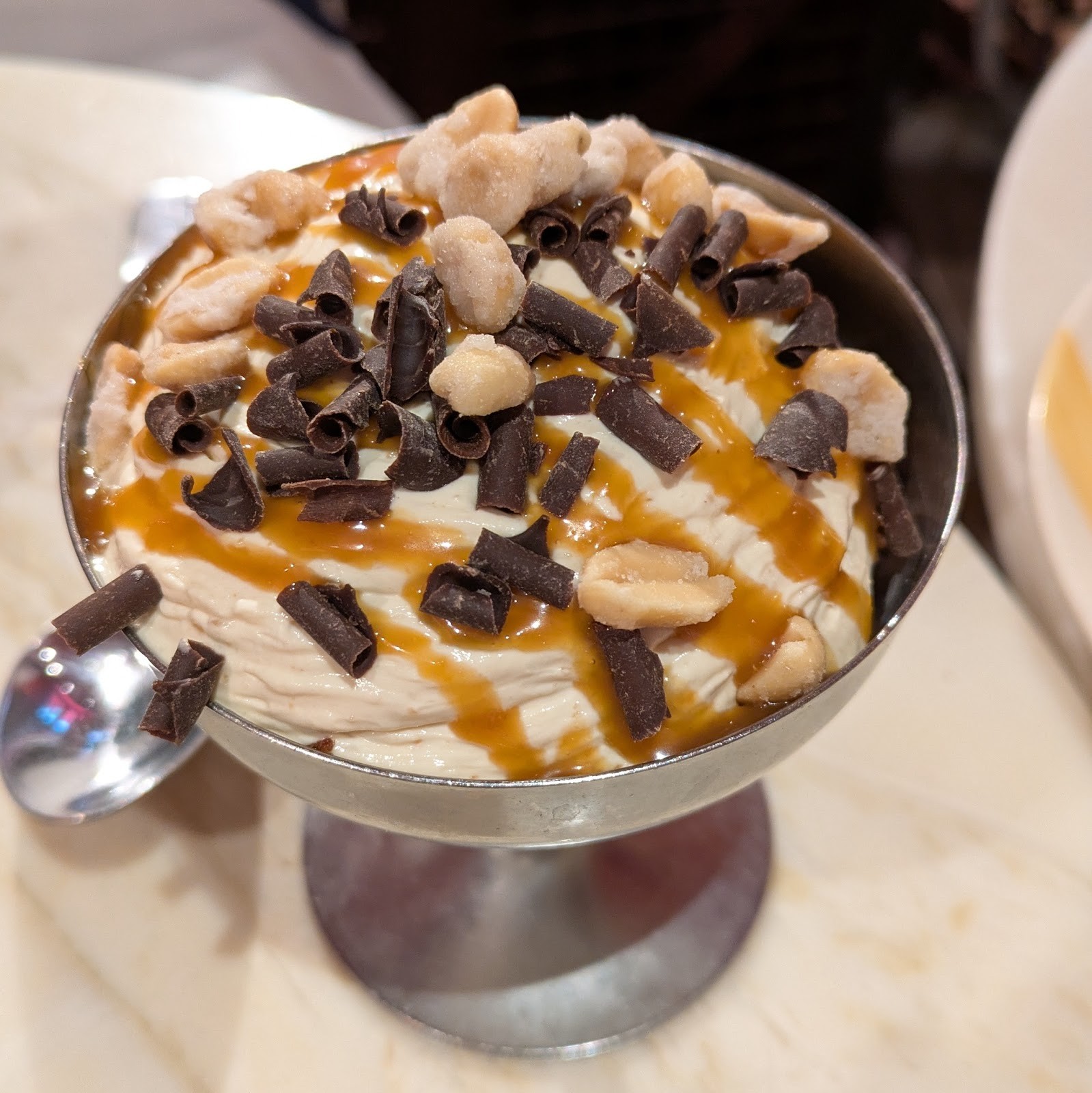 Daimant Saint-Honoré: food & drinks