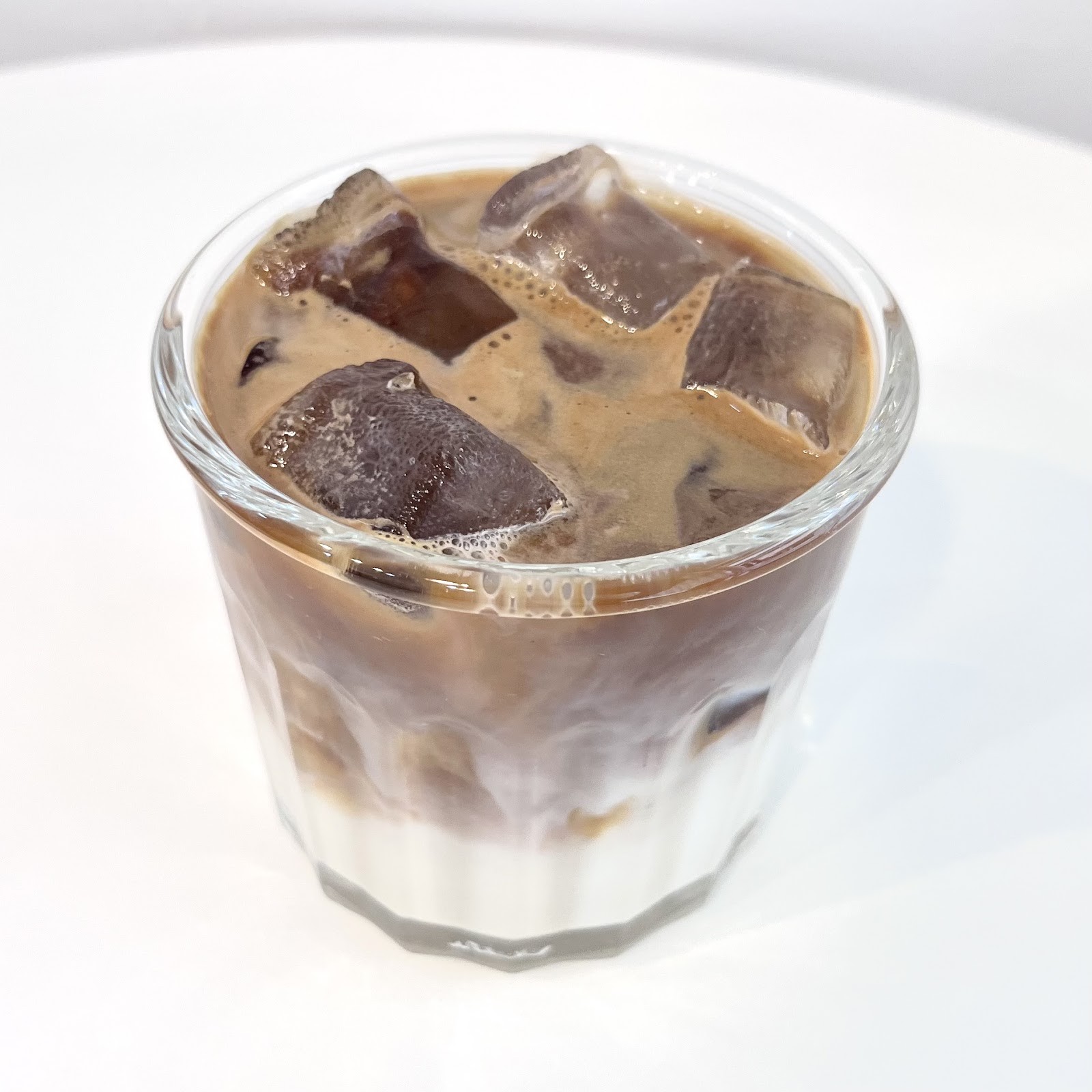 쿠키부아흐(KOOKivoire): food & drinks