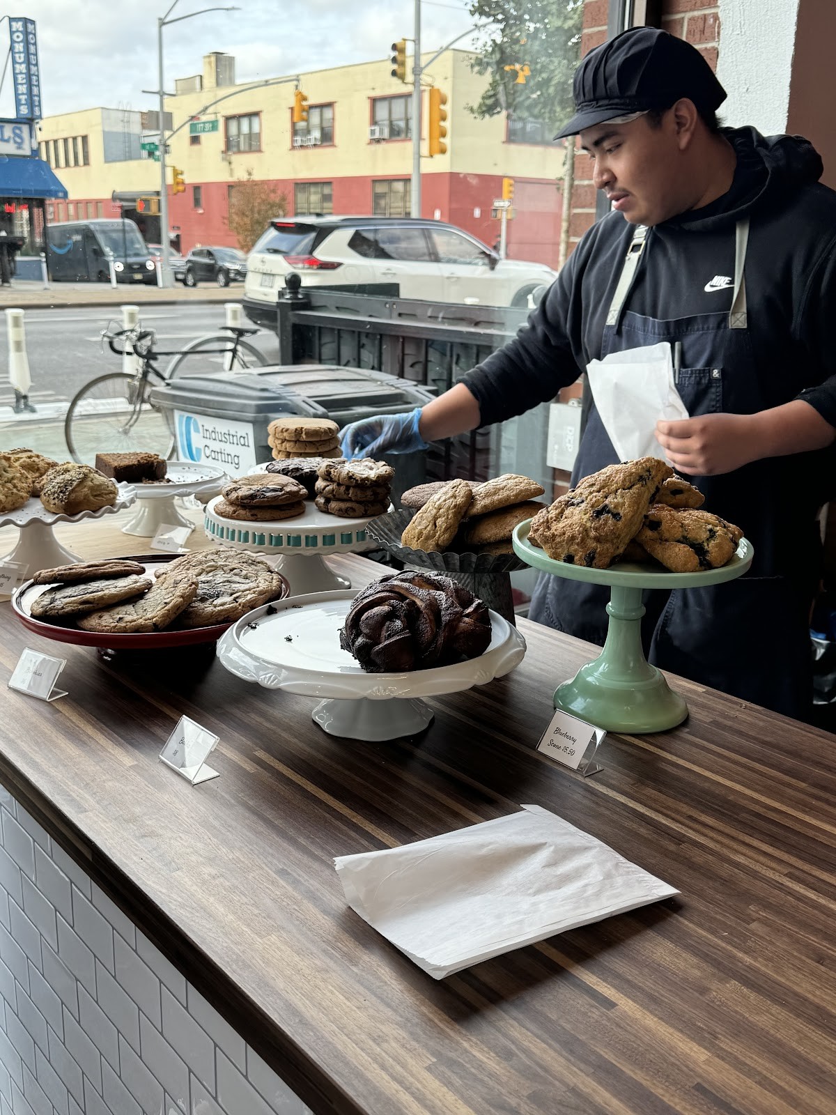 Little Red Kitchen Bake Shop: the place
