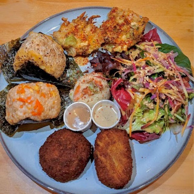 Obon Shokudo: food & drinks