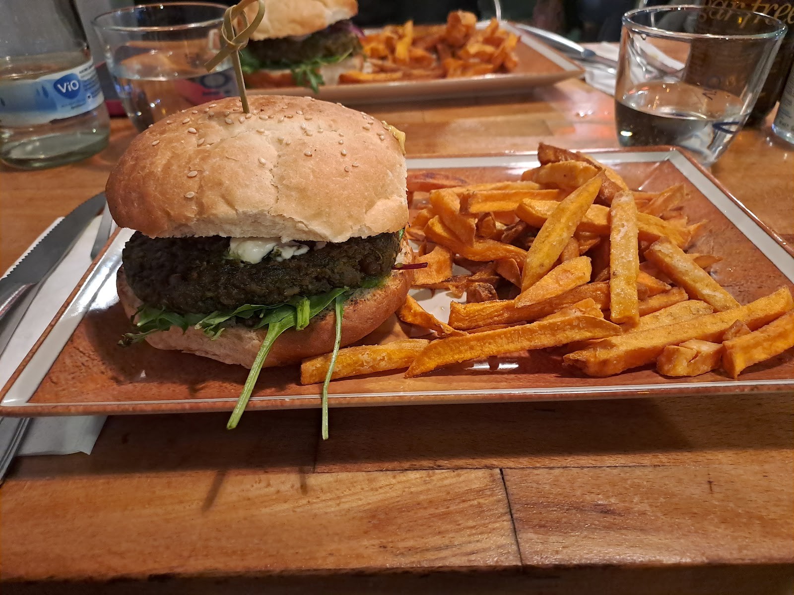 CabiNett Restaurant Nippes: food & drinks